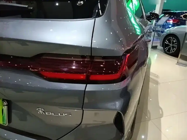 BYD Song PLUS — Фото автомобиля 7