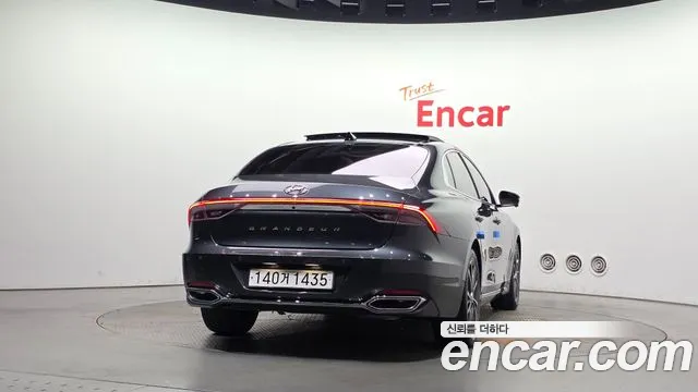Hyundai Grandeur Grandeur (New) — Фото автомобиля 4