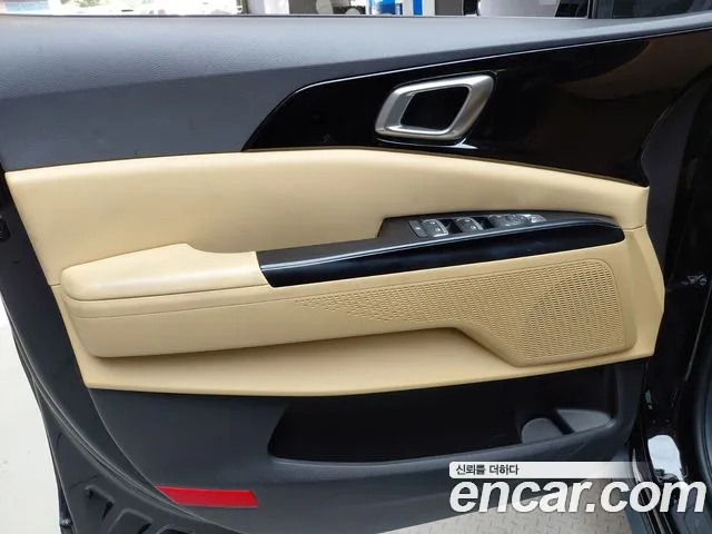 Kia Canival Carnival 4 поколение 9 мест Prestige — Фото автомобиля 23