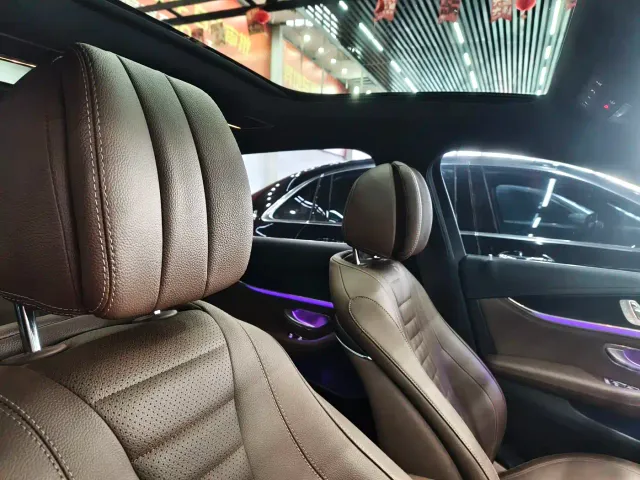 Mercedes-Benz E-Class — Фото автомобиля 22