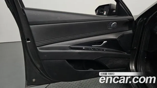 Hyundai Avante CN7 — Фото автомобиля 16
