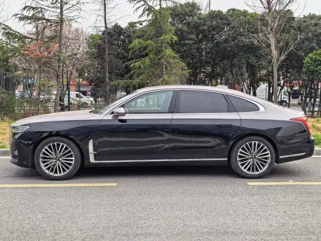 Hongqi H9 — Фото автомобиля 8