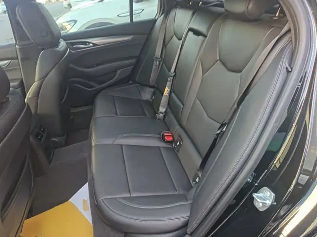 Cadillac CT5 — Фото автомобиля 16