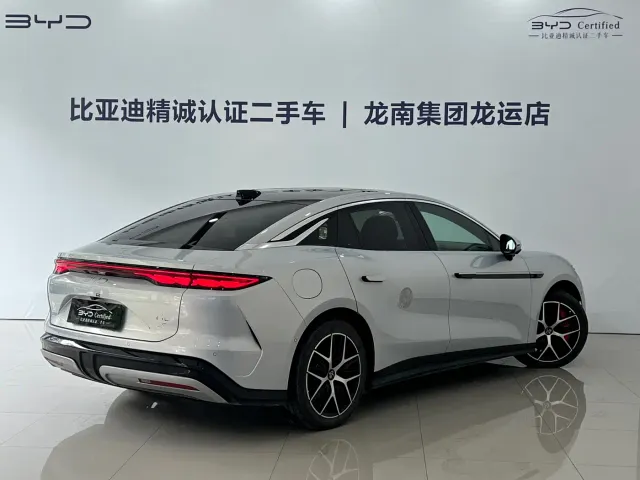 BYD Han L — Фото автомобиля 13