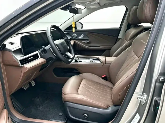 Chery Arrizo 8 — Фото автомобиля 6