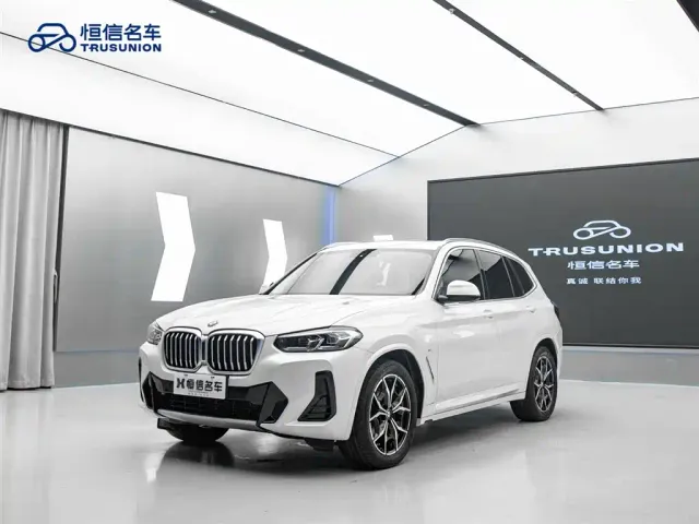 Фотография автомобиля — BMW X3