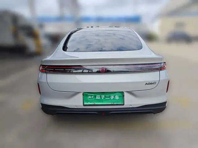 Changan Qiyuan A06 — Фото автомобиля 3