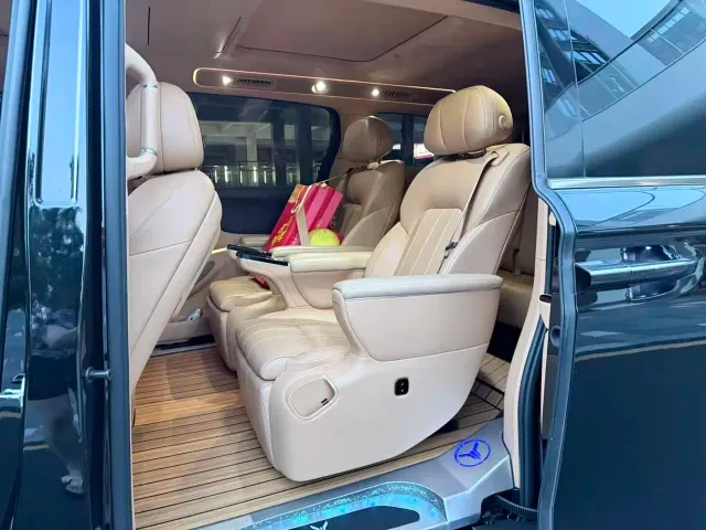 Voyah Auto Voyah Dreamer 2025 Model EV 4WD Excellent QianKun Edition — Фото автомобиля 6