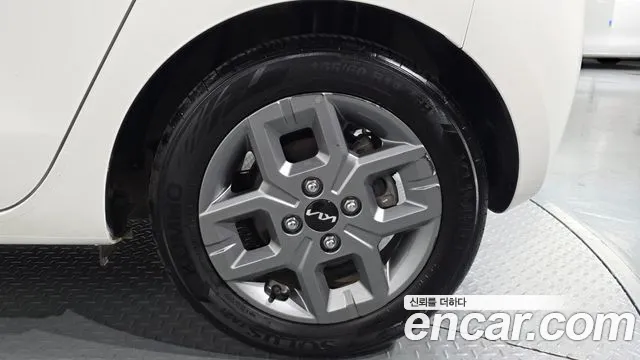 Kia RAY Новый Kia Ray Prestige — Фото автомобиля 19