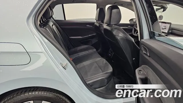 Volkswagen Golf Golf 8 поколение 2.0 TDI Prestige — Фото автомобиля 11