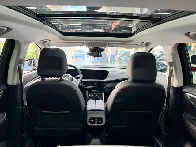 Buick Envision S — Фото автомобиля 12