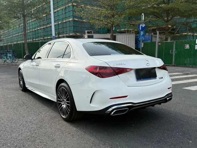 Mercedes-Benz C-Class — Фото автомобиля 6