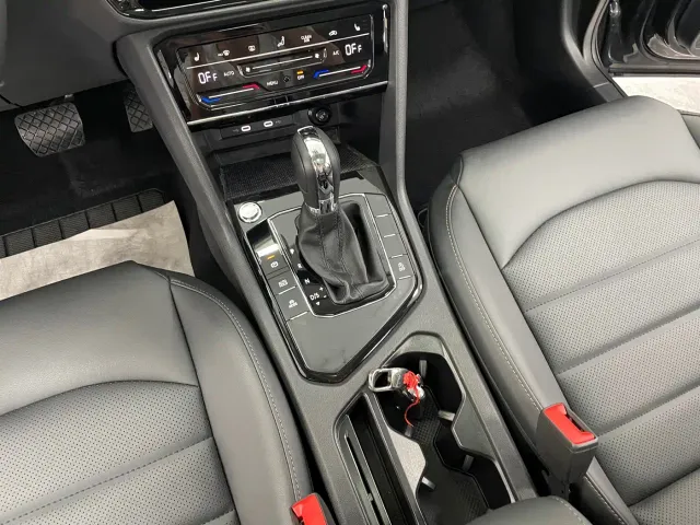 Volkswagen Tharu — Фото автомобиля 9
