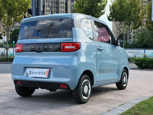 Wuling Hongguang Mini EV — Фото автомобиля 6