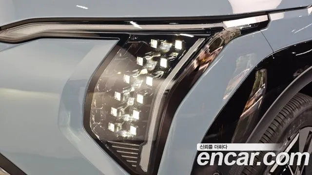 Kia EV3 — Фото автомобиля 7