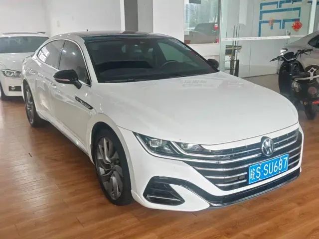 Volkswagen CC — Фото автомобиля 3
