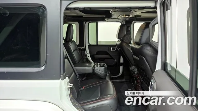 Jeep Wrangler Wrangler (JL) — Фото автомобиля 12