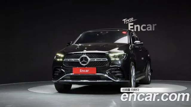 Mercedes-Benz GLE-Class — Фото автомобиля 2