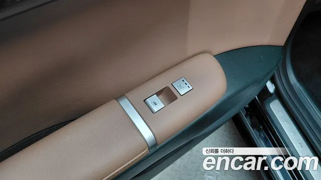 Hyundai Grandeur GN7 — Фото автомобиля 29