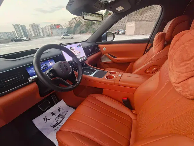 Aito M7 — Фото автомобиля 12