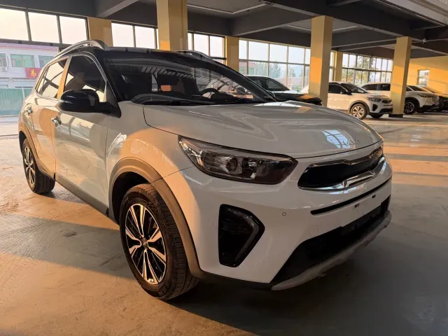 Kia KX1 — Фото автомобиля 3