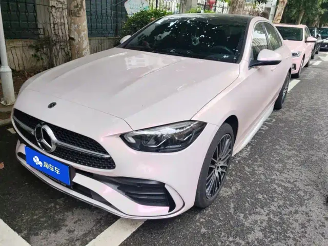 Фотография автомобиля — Mercedes-Benz C-Class