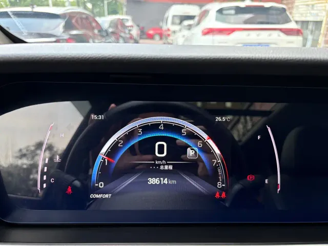 GAC Trumpchi M6 — Фото автомобиля 19