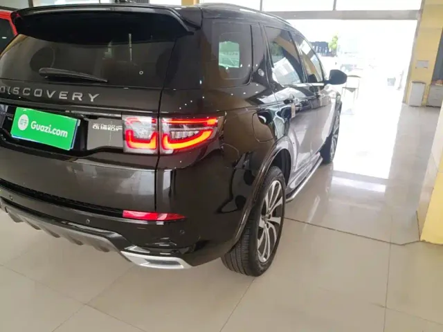 Land Rover Discovery Sport — Фото автомобиля 7