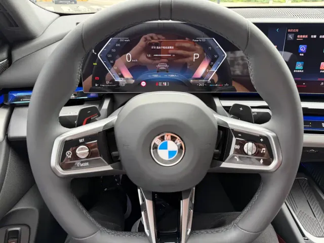 BMW 5 Series — Фото автомобиля 7