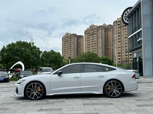 Audi A7 — Фото автомобиля 7