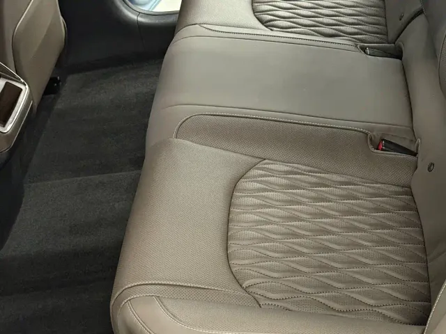 BYD Han — Фото автомобиля 14