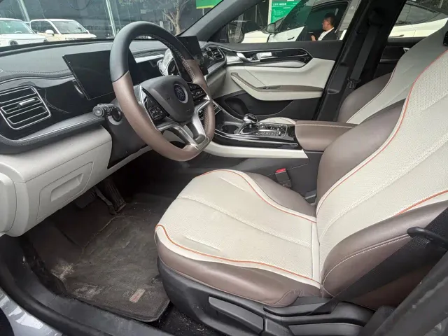 BYD Qin PLUS — Фото автомобиля 4