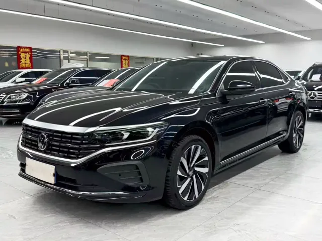 Фотография автомобиля — Volkswagen Passat