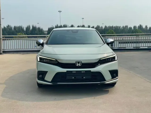 Honda Civic — Фото автомобиля 2