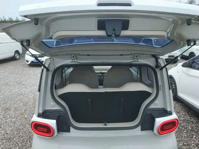 Wuling Hongguang Mini EV — Фото автомобиля 18