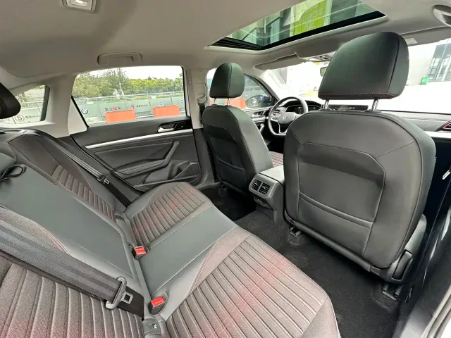 Volkswagen Lavida — Фото автомобиля 24