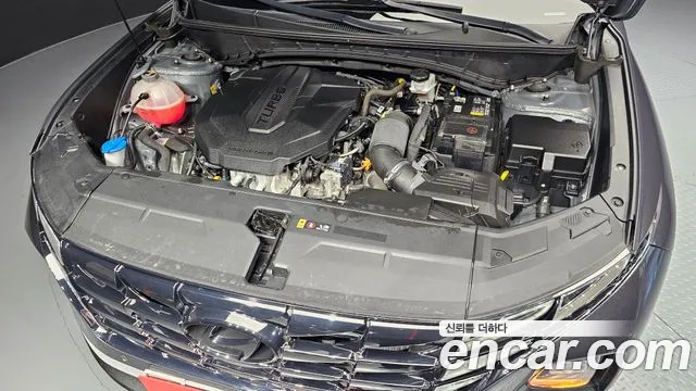 Hyundai Tucson Tucson (NX4) Дизель 2.0 2WD — Фото автомобиля 6