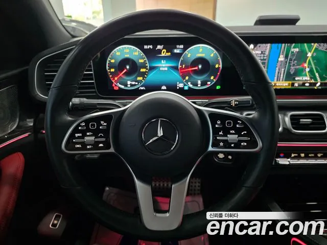 Mercedes-Benz GLE-Class — Фото автомобиля 17