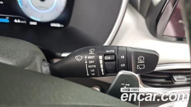 Hyundai Santafe Новый Santa Fe Бензин 2.5T 4WD — Фото автомобиля 24