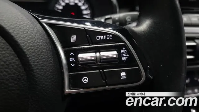 Kia Seltos — Фото автомобиля 25