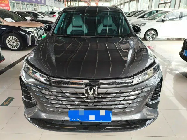 Changan CS75 Plus — Фото автомобиля 4