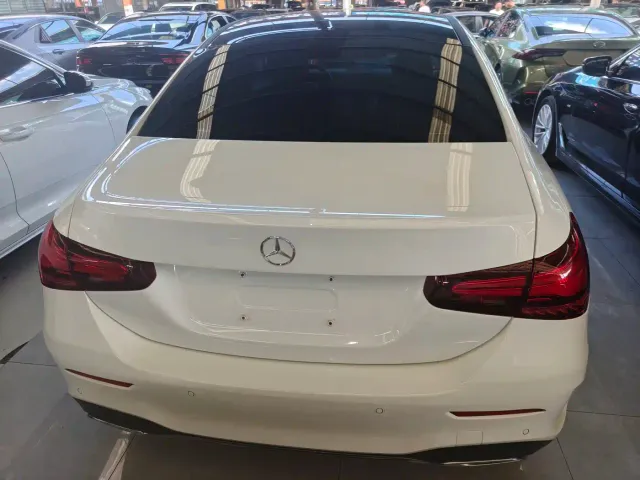 Mercedes-Benz A-Class — Фото автомобиля 5
