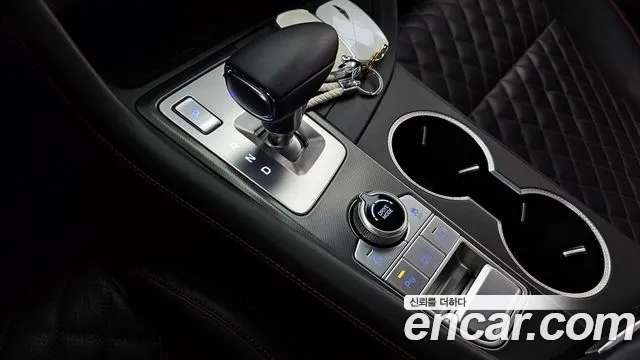Genesis G70 New — Фото автомобиля 12