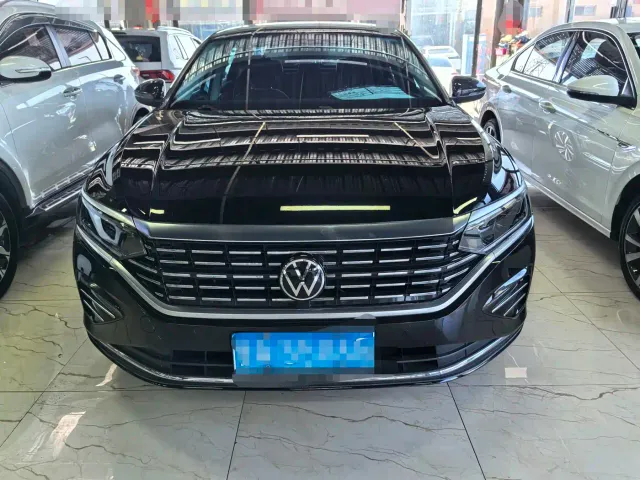 Volkswagen Passat — Фото автомобиля 2