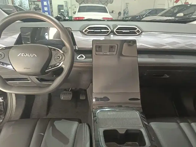 Dongfeng SKY EV01 — Фото автомобиля 12