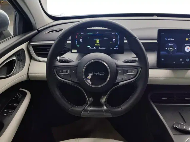 BYD Seal 05 DM-i — Фото автомобиля 14