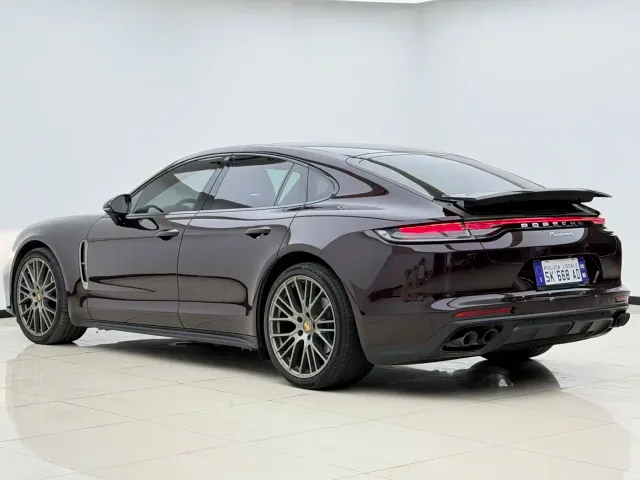 Porsche Panamera — Фото автомобиля 9