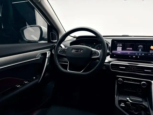 Geely Binyue — Фото автомобиля 16