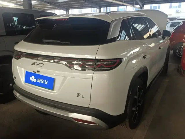 BYD Song L DM-i — Фото автомобиля 3
