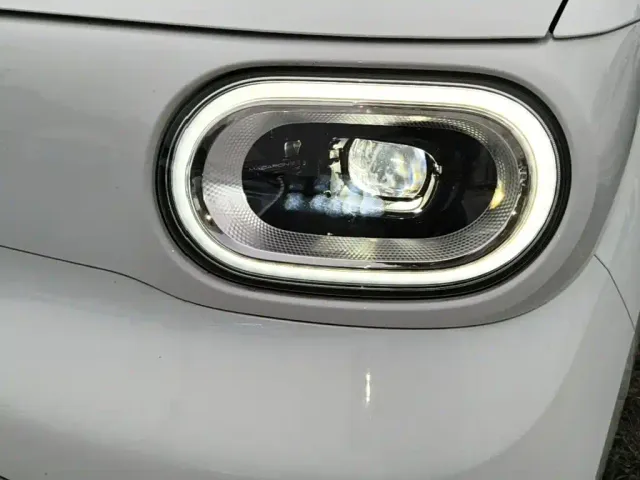 Wuling Hongguang Mini EV — Фото автомобиля 23